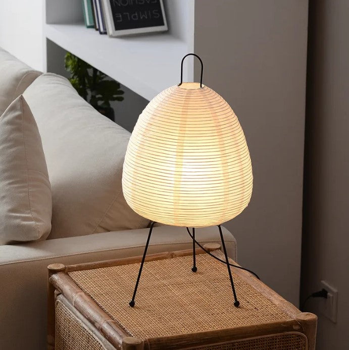 Japanese Small Tripod Lamp